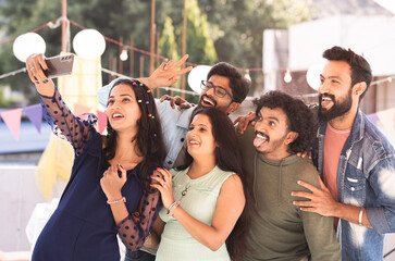 A picture showcasing interactive engagement by the participants